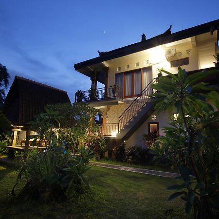 Loris Homestay อูบุด ภายนอก รูปภาพ