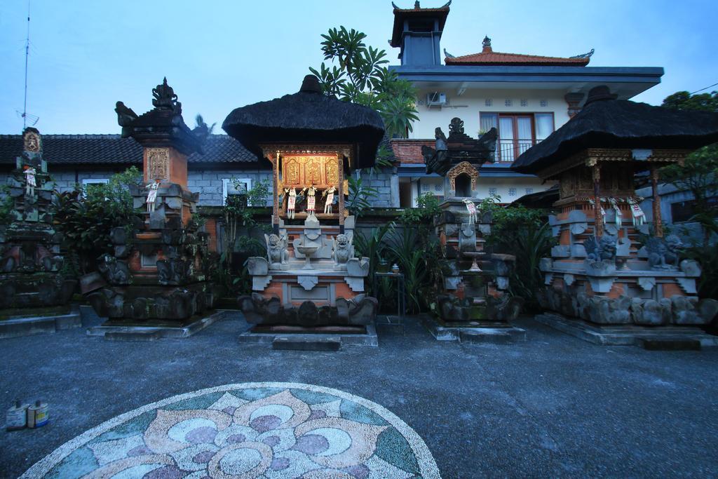 Loris Homestay อูบุด ภายนอก รูปภาพ