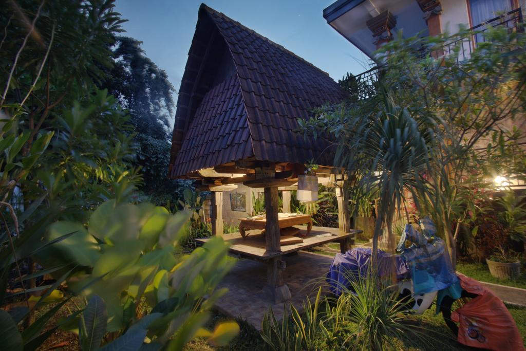 Loris Homestay อูบุด ภายนอก รูปภาพ