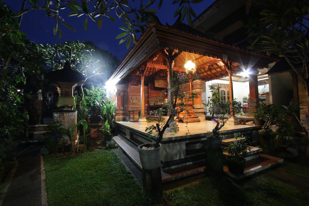 Loris Homestay อูบุด ภายนอก รูปภาพ