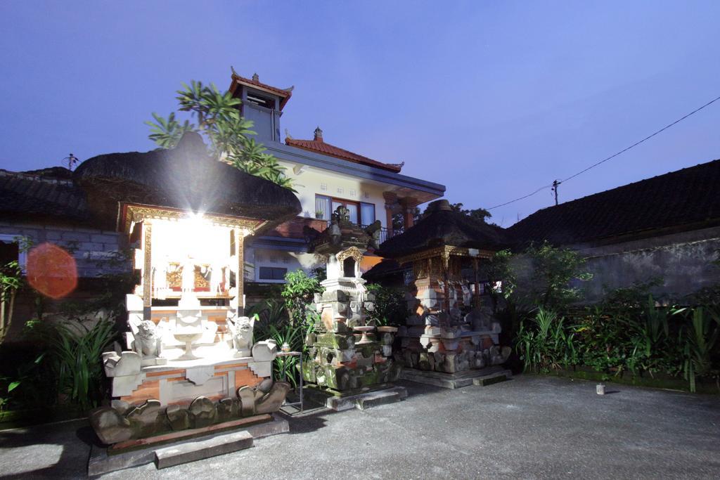 Loris Homestay อูบุด ภายนอก รูปภาพ